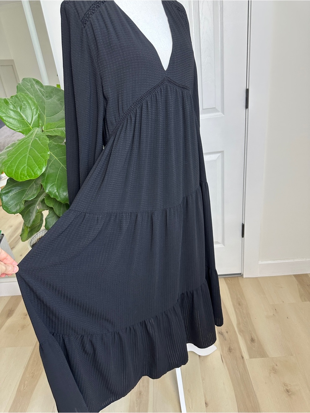 Zara Black Tiered V-Neck Long Sleeve Midi Dress Medium Cottagecore Witchy Goth